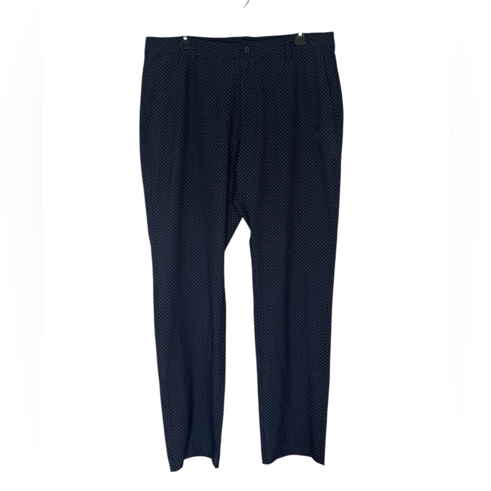 FootJoy Navy Blue Pants with Tapered Fit
Size 36x32